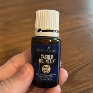 Young living Sacred Mountain essential oil 15 ml